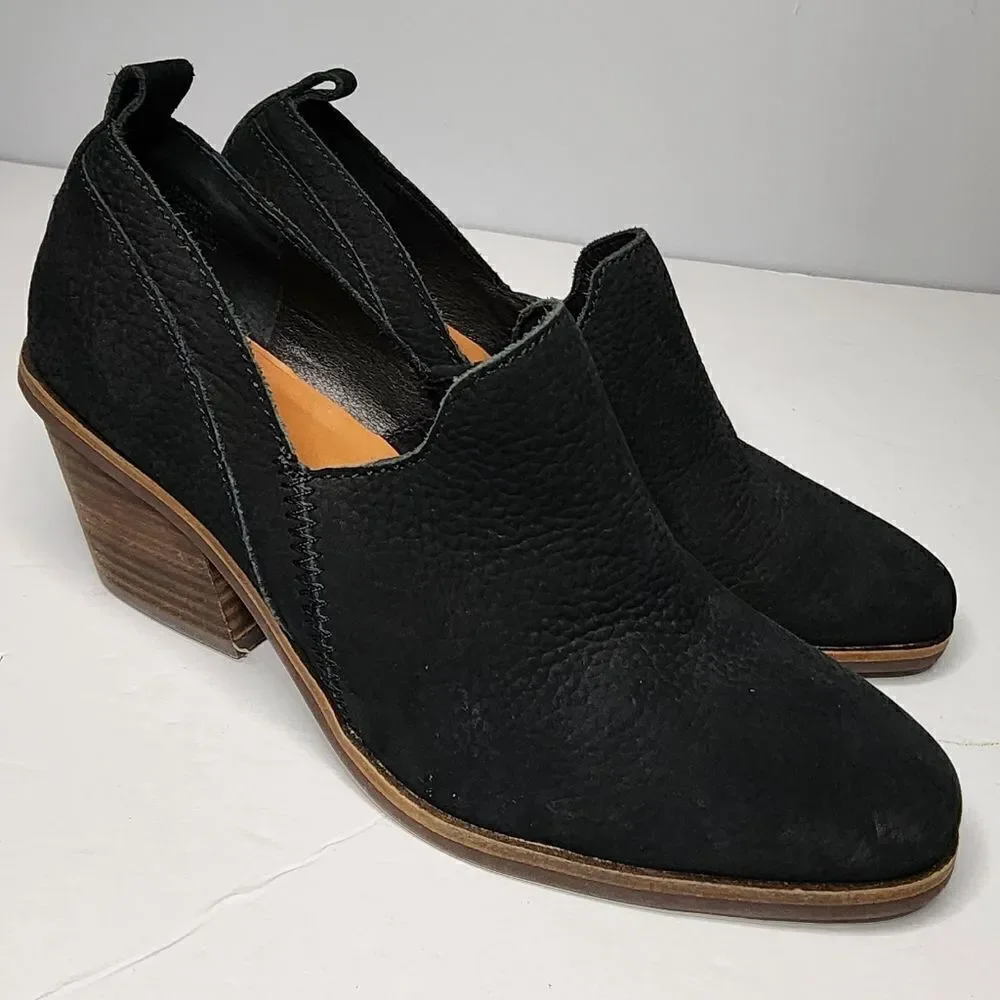 Lucky Brand Women's Vennia Boot Size 6.5 Block Heel Black Suede Pull On Shootie